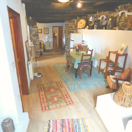 Luna Menguante Casa Luna De Διαμέρισμα